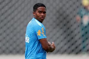 记者：利物浦询问恩德里克情况，球员经纪团队正与多家俱乐部接触