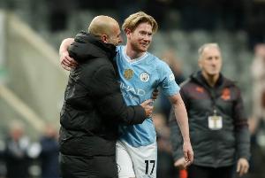 瓜迪奥拉纪录片回顾：德布劳内离队时两人均落泪 球迷表达遗憾